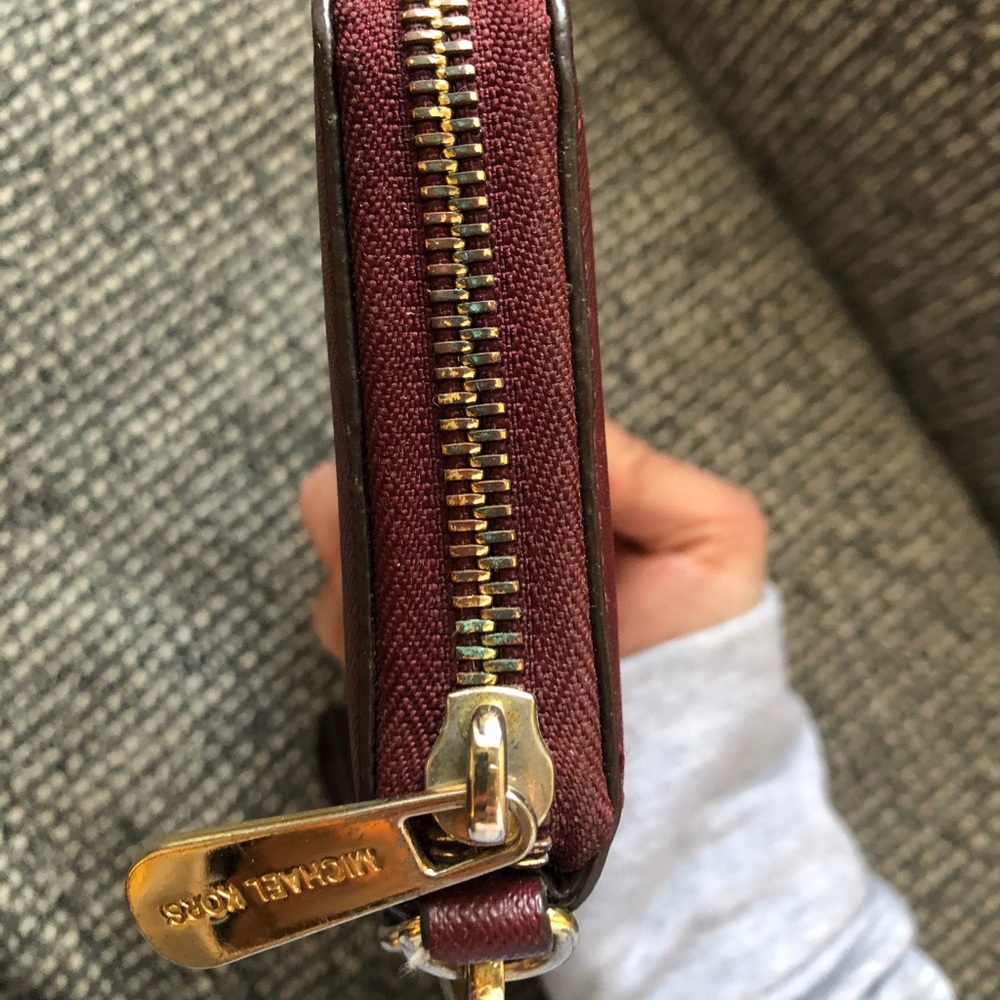 Michael Kors Multi Function Phone Wristlet - image 5